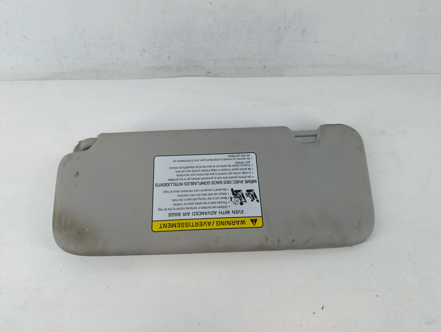 2019-2021 Kia Forte Sun Visor Shade Replacement Passenger Right Mirror Fits Fits 2019 2020 2021 OEM Used Auto Parts - Oemuse