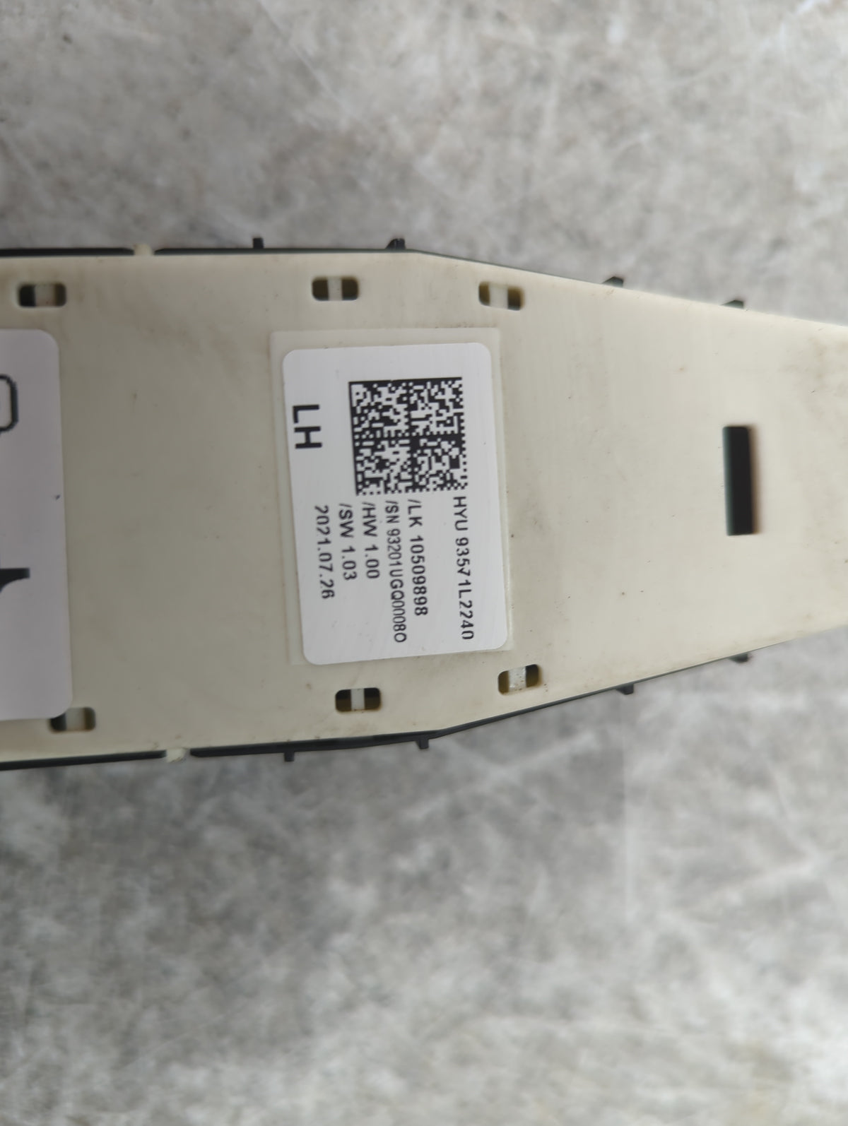 2021 Kia K5 Master Power Window Switch Replacement Driver Side Left P/N:93571L2240 10509898, 93201UGQ0008O Fits OEM Used Aut