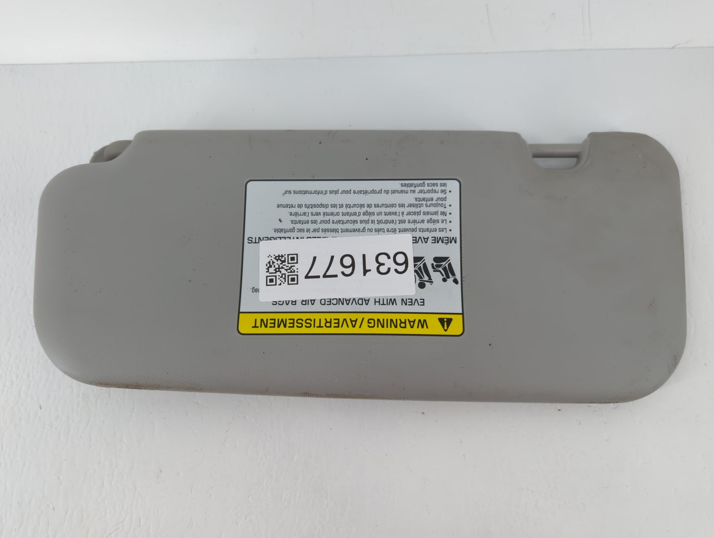 2018-2020 Kia Rio Sun Visor Shade Replacement Passenger Right Mirror Fits Fits 2018 2019 2020 2021 2022 OEM Used Auto Parts