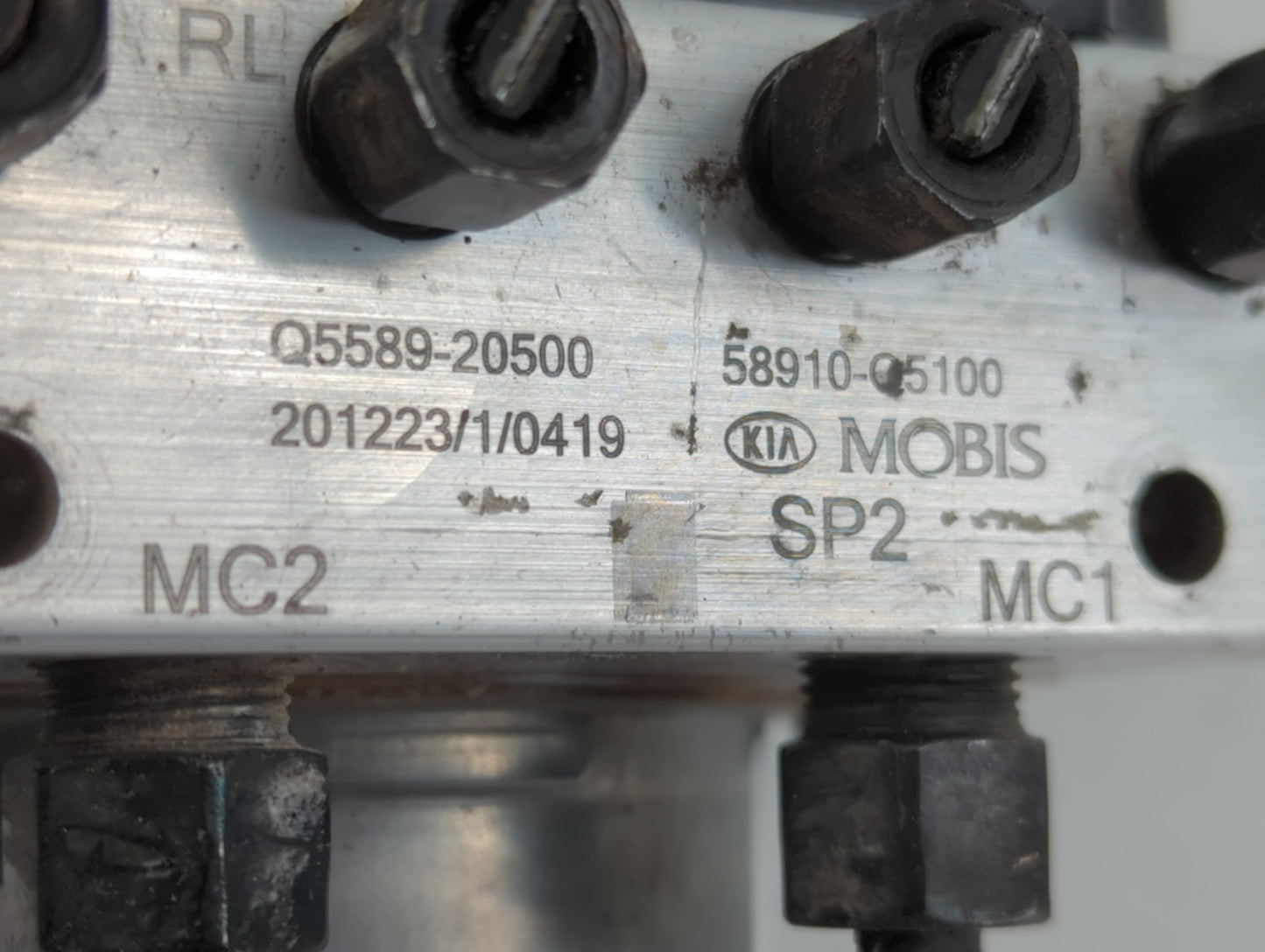 2021-2022 Kia Seltos ABS Pump Control Module Replacement P/N:58910-Q5100 Fits Fits 2021 2022 OEM Used Auto Parts - Oemusedau
