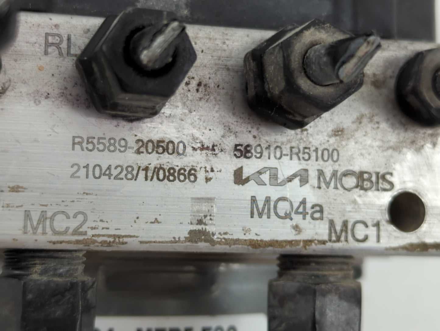 2021 Kia Sorento ABS Pump Control Module Replacement P/N:58910-R5100 Fits OEM Used Auto Parts - Oemusedautoparts1.com