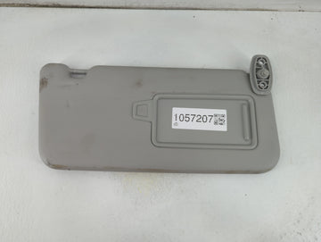 2020-2021 Kia Soul Sun Visor Shade Replacement Passenger Right Mirror Fits Fits 2020 2021 OEM Used Auto Parts