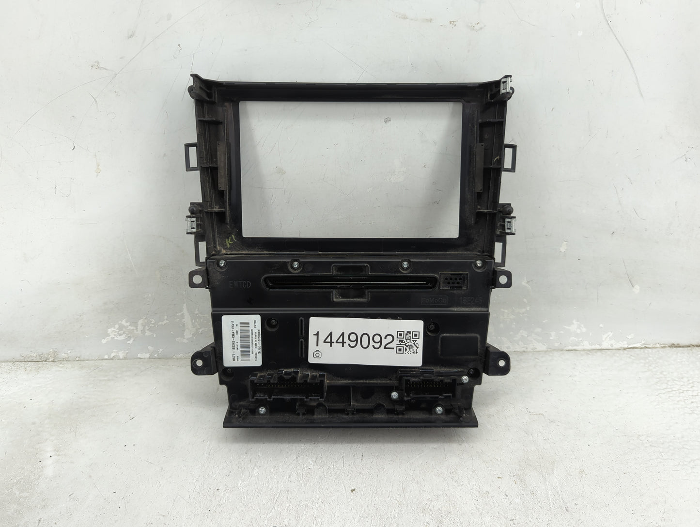 2020-2021 Kia Soul Climate Control Module Temperature AC/Heater Replacement P/N:HS7T-18E245-CHA Fits Fits 2020 2021 OEM Used
