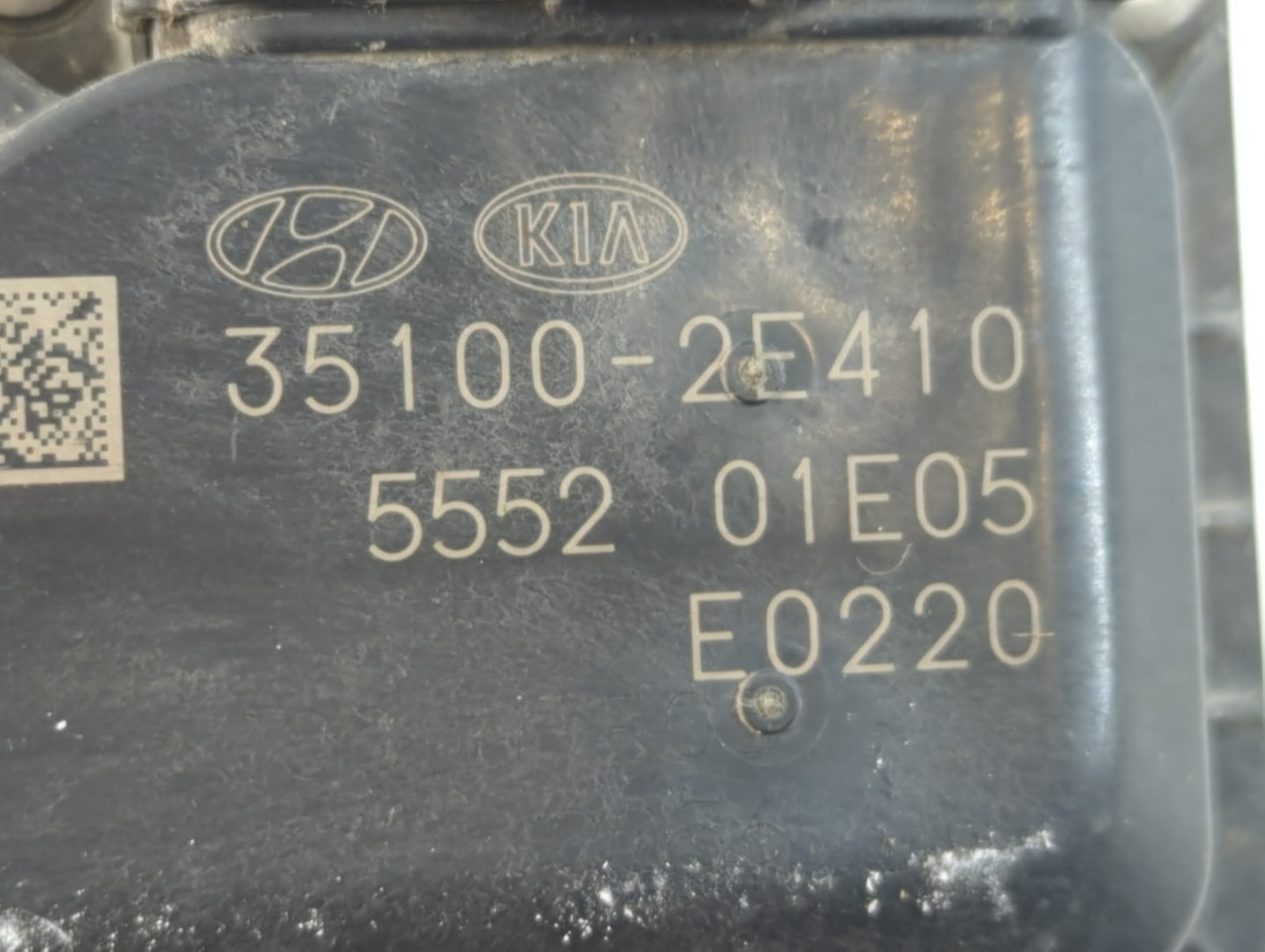 2020-2021 Kia Soul Throttle Body P/N:35100-2E410 Fits Fits 2020 2021 2022 OEM Used Auto Parts - Oemusedautoparts1.com