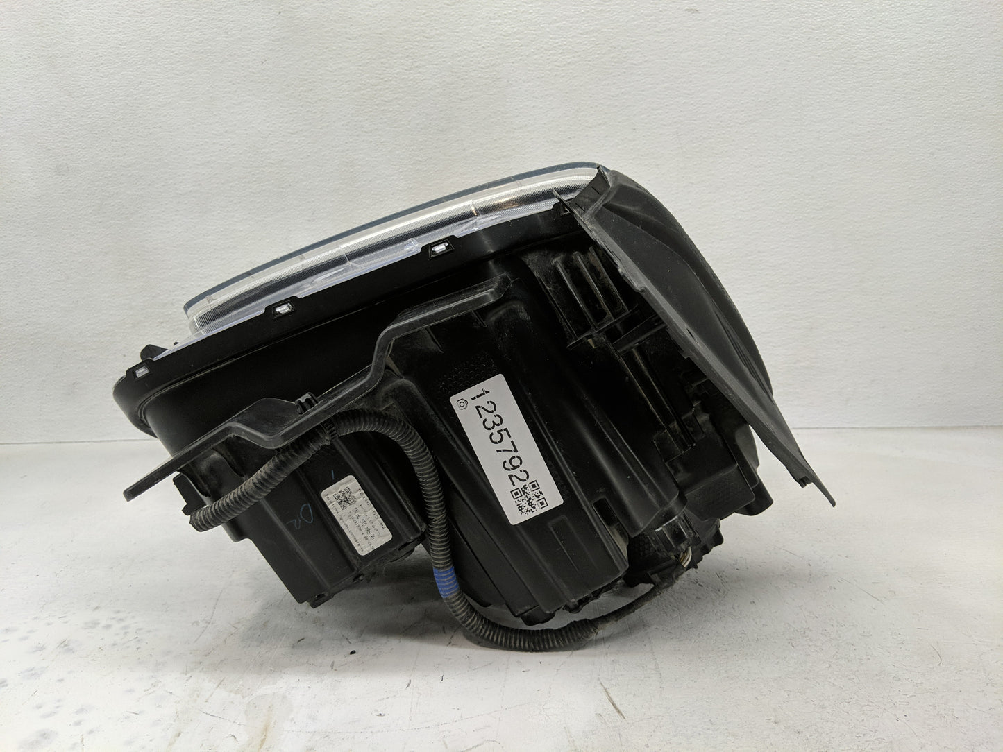 2021 Kia Telluride Driver Left Oem Head Light Headlight Lamp - Oemusedautoparts1.com