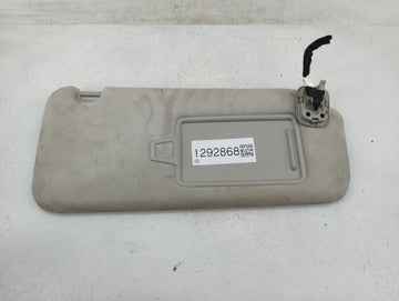 2020-2022 Kia Telluride Sun Visor Shade Replacement Passenger Right Mirror Fits Fits 2020 2021 2022 OEM Used Auto Parts