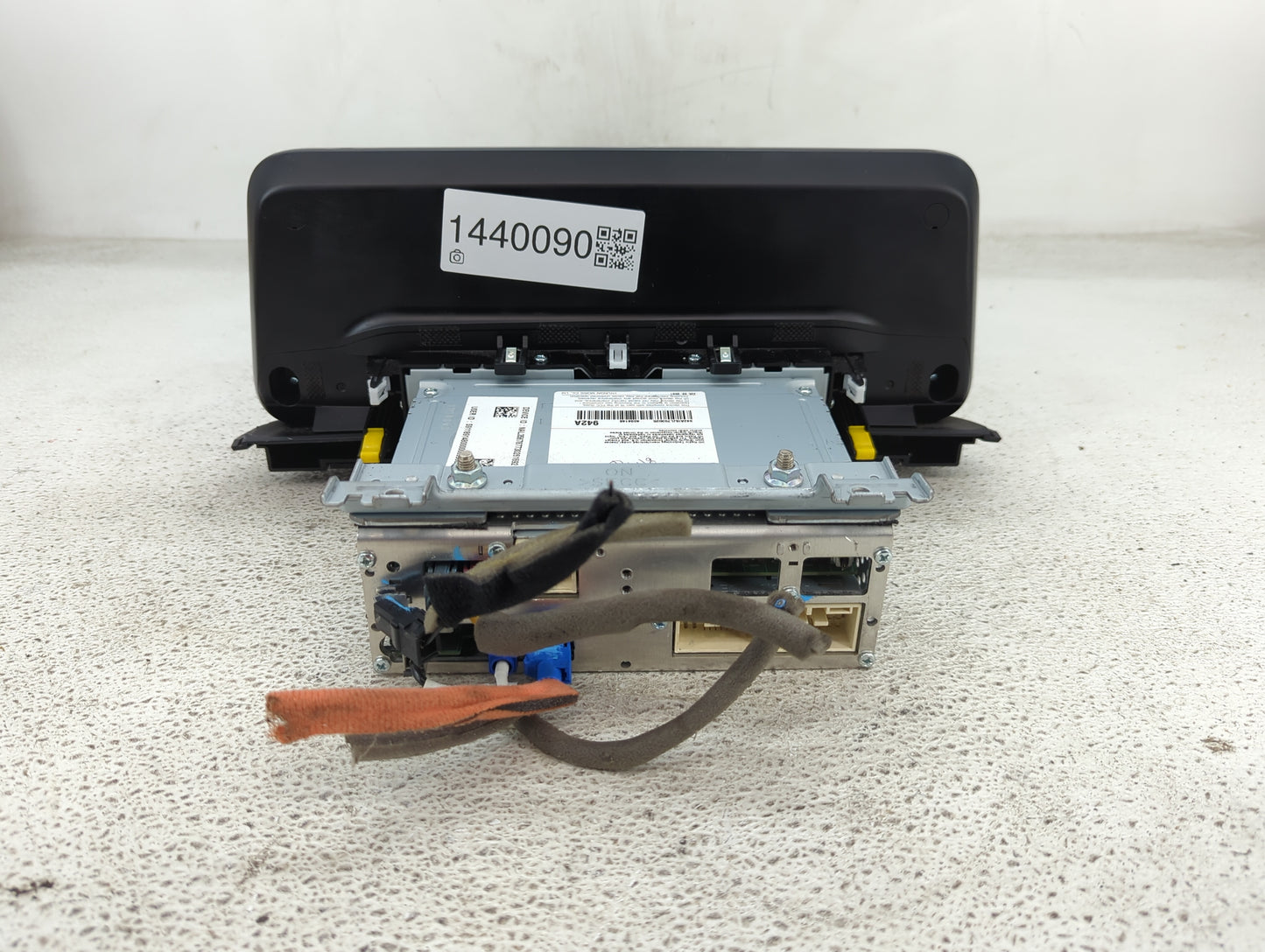 2020-2022 Kia Telluride Radio AM FM Cd Player Receiver Replacement P/N:96560-S9420CDD Fits Fits 2020 2021 2022 OEM Used Auto