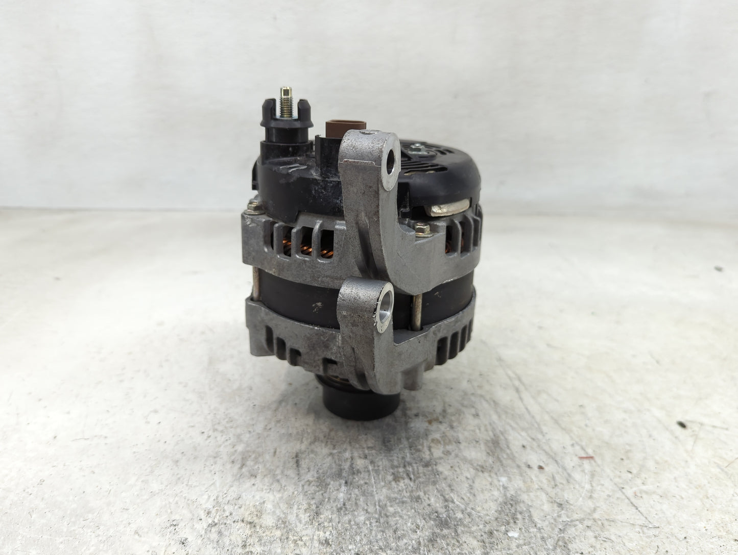2019-2020 Lincoln Nautilus Alternator Replacement Generator Charging Assembly Engine OEM P/N:K2GT-10300-BC Fits Fits 2019 20