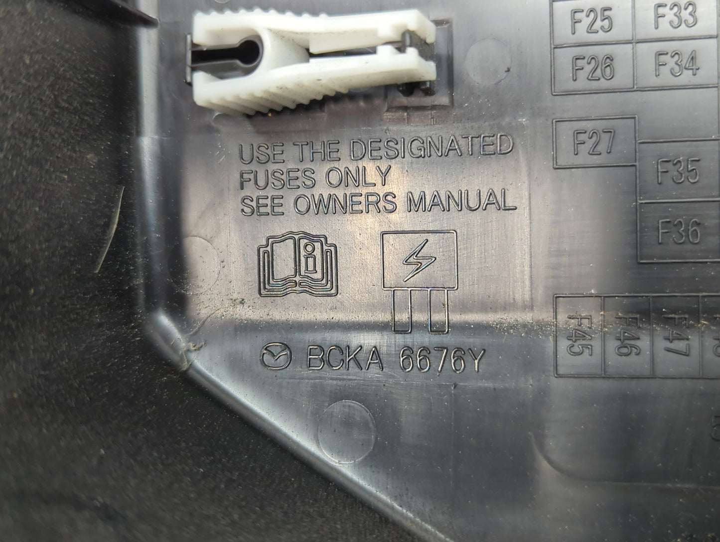 2021 Mazda 3 Fusebox Fuse Box Panel Relay Module P/N:BCKA-6676Y Fits Fits 2020 2022 OEM Used Auto Parts - Oemusedautoparts1.