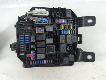 2021 Mazda 3 Fusebox Fuse Box Panel Relay Module P/N:BCKA 6676Y Fits Fits 2020 2022 OEM Used Auto Parts