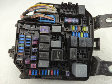 2021 Mazda 5 Fusebox Fuse Box Panel Relay Module P/N:7131>PP-TD10< Fits Fits 2020 2022 OEM Used Auto Parts