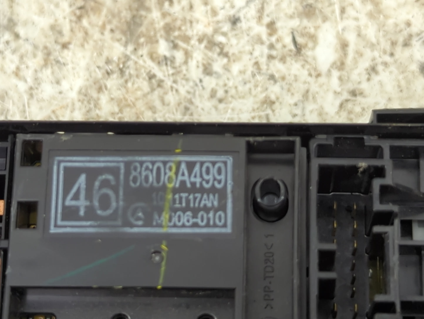2021 Mitsubishi Mirage Master Power Window Switch Replacement Driver Side Left P/N:8608A499 1011T17AN, MC06-010 Fits OEM Use