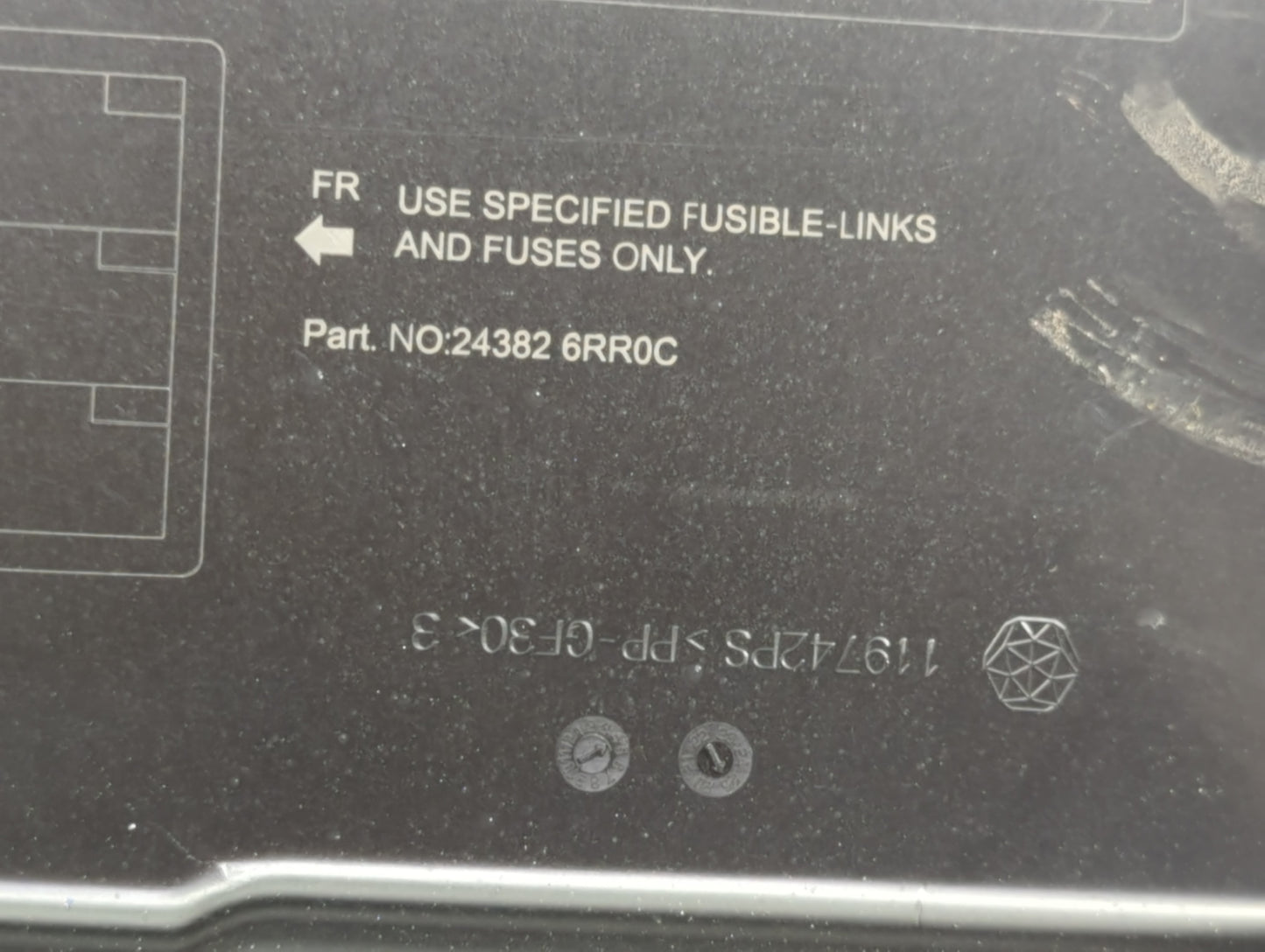 2021-2022 Nissan Rogue Fusebox Fuse Box Panel Relay Module P/N:24382 6RR0C Fits Fits 2021 2022 OEM Used Auto Parts - Oemused
