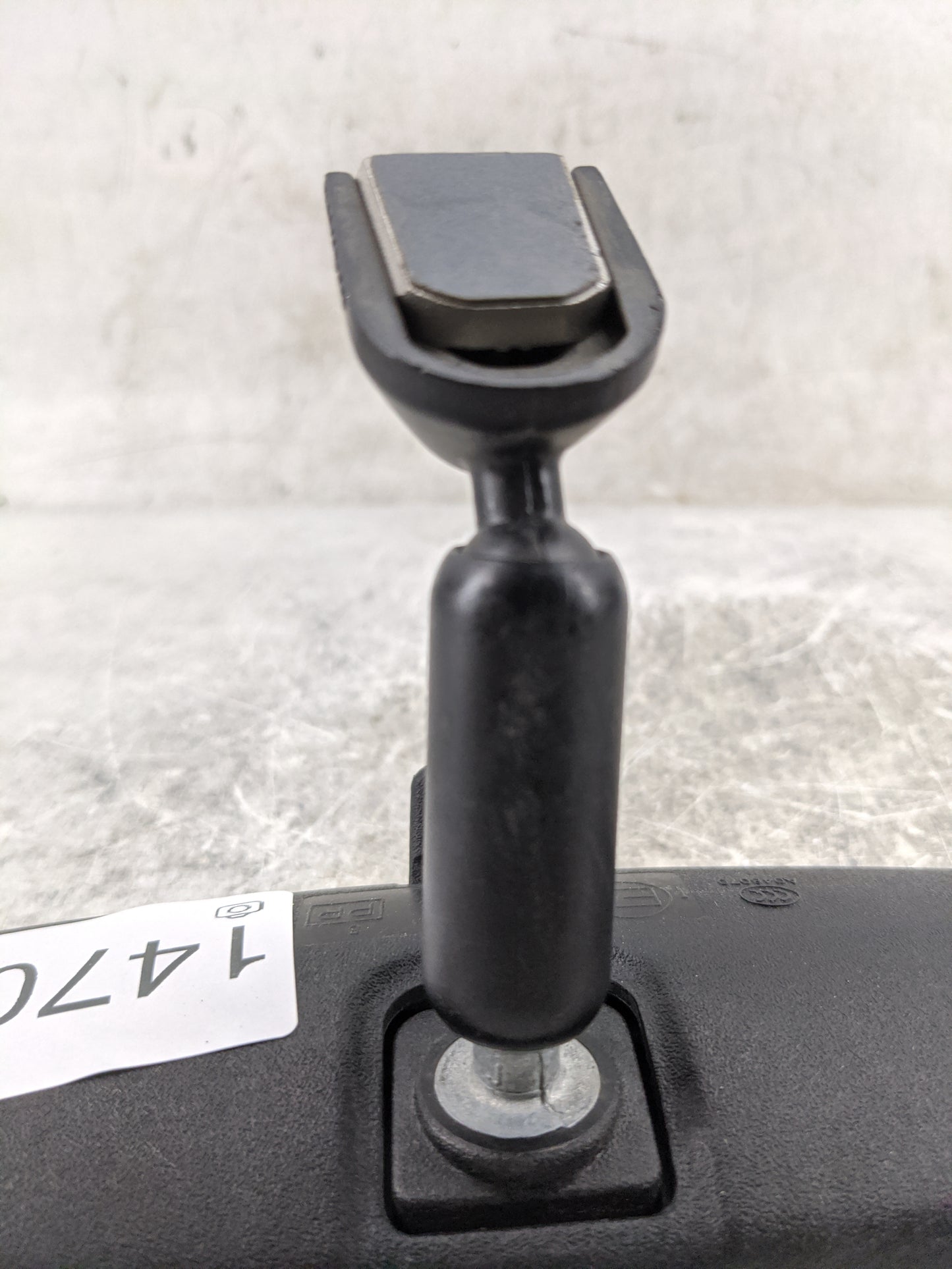 2014-2022 Nissan Rogue Interior Rear View Mirror Replacement OEM P/N:8011681 031681 Fits OEM Used Auto Parts - Oemusedautopa