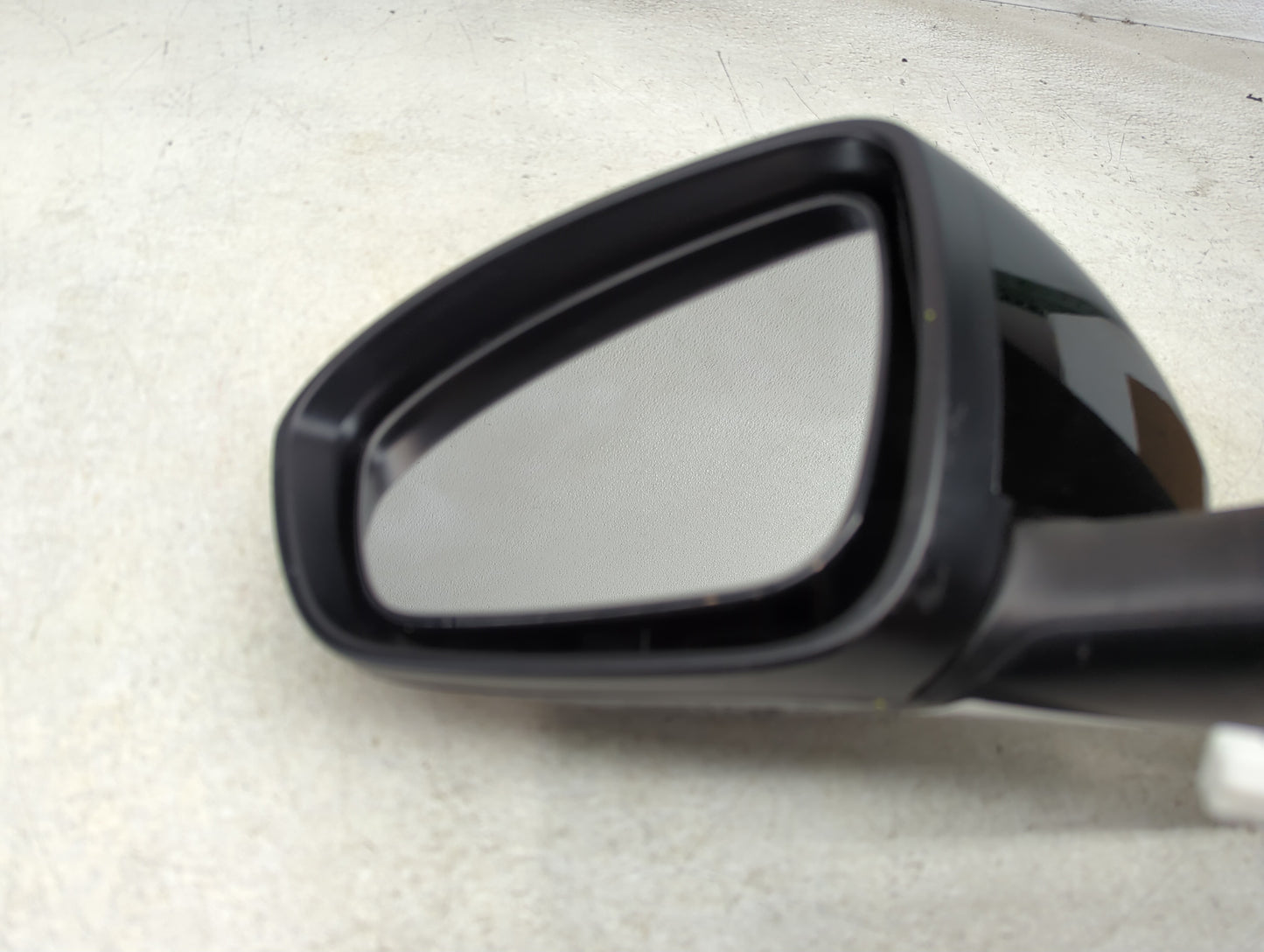 2020-2022 Nissan Sentra Driver Side View Mirror - Left Door Mirror OEM Used - Oemusedautoparts1.com