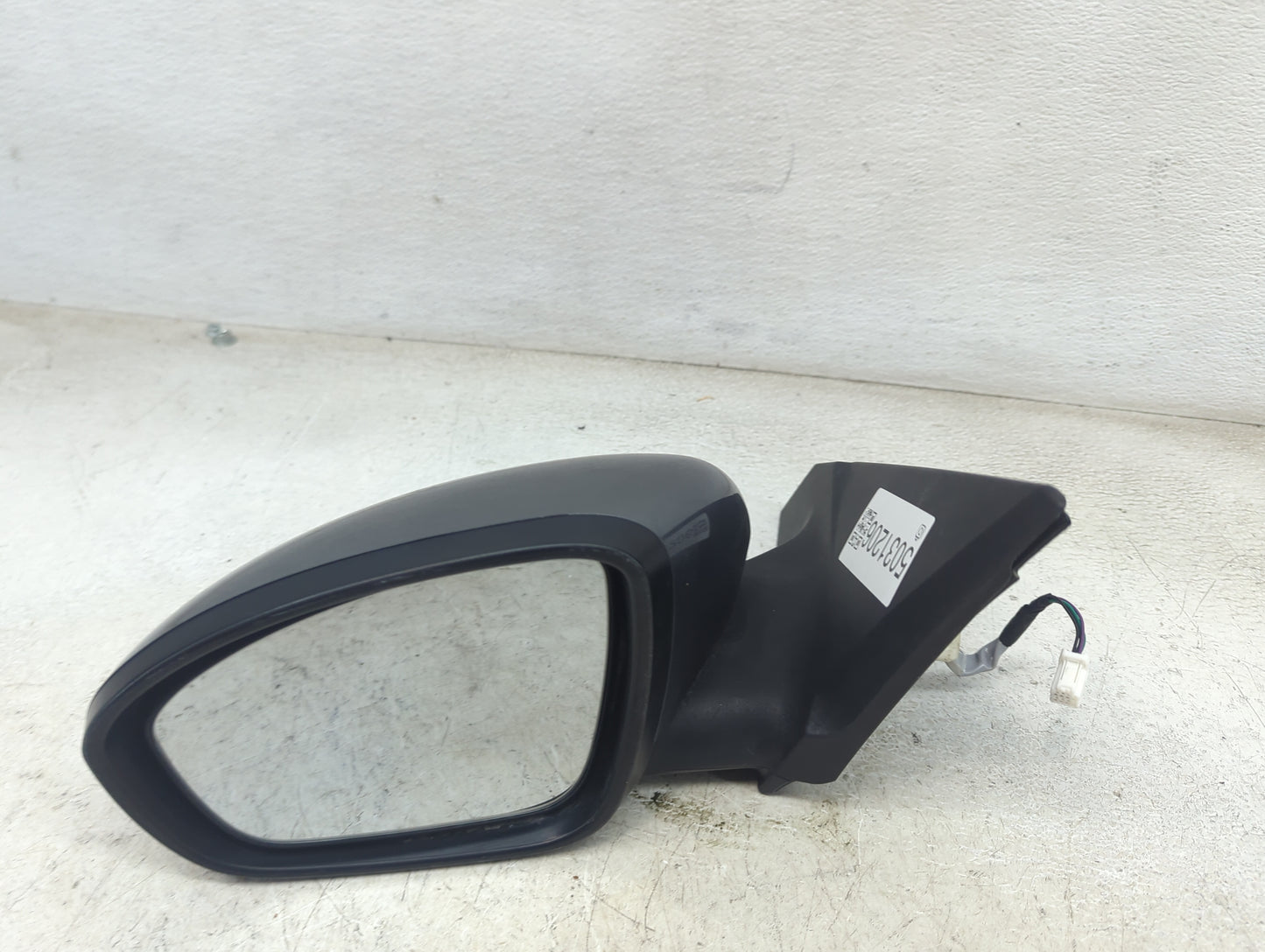 2020-2022 Nissan Sentra Driver Side View Mirror - Left Door Mirror OEM Used - Oemusedautoparts1.com