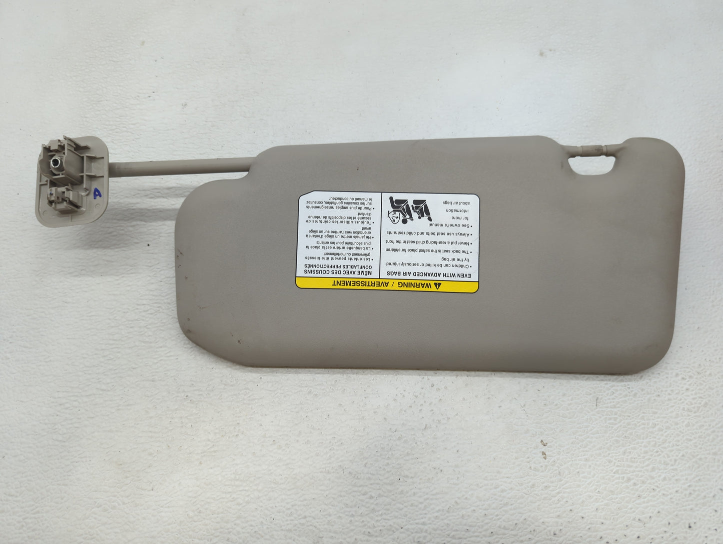 2020-2022 Nissan Sentra Sun Visor Shade Replacement Passenger Right Mirror Fits Fits 2020 2021 2022 OEM Used Auto Parts - Oe