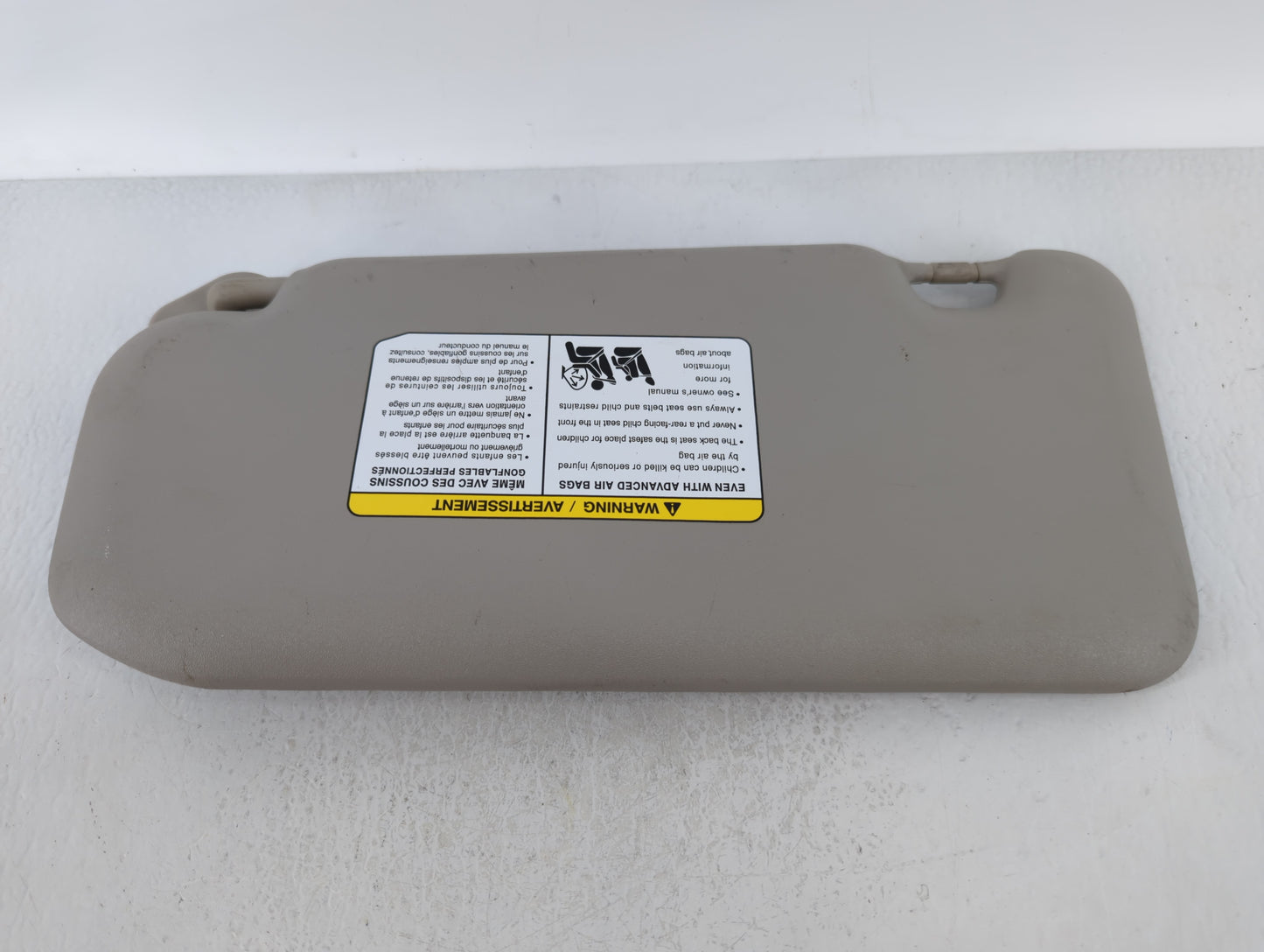 2020-2022 Nissan Sentra Sun Visor Shade Replacement Passenger Right Mirror Fits Fits 2020 2021 2022 OEM Used Auto Parts - Oe