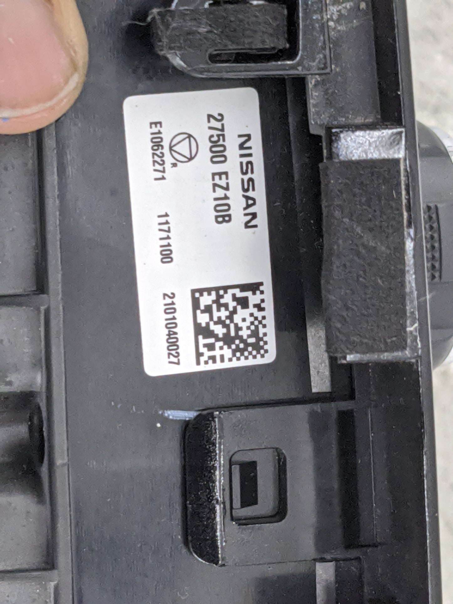 2016-2021 Nissan Titan Climate Control Module Temperature AC/Heater Replacement P/N:27500 EZ10B Fits OEM Used Auto Parts - O