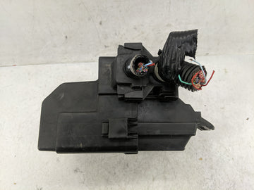 2020-2022 Nissan Versa Fusebox Fuse Box Panel Relay Module Fits Fits 2020 2021 2022 OEM Used Auto Parts
