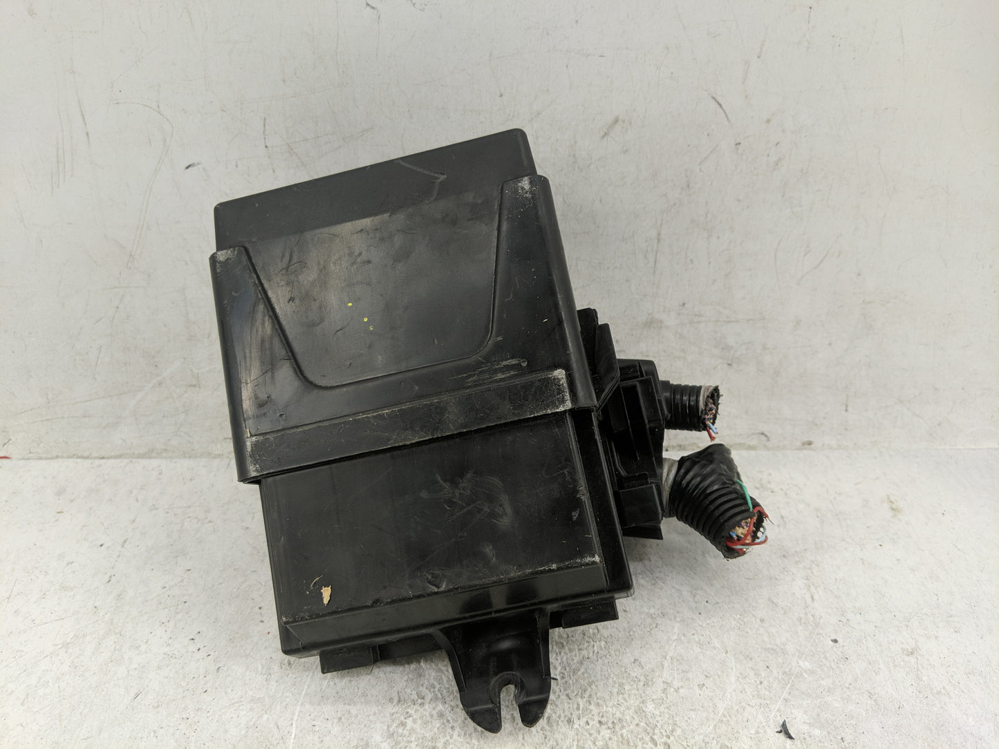 2020-2022 Nissan Versa Fusebox Fuse Box Panel Relay Module Fits Fits 2020 2021 2022 OEM Used Auto Parts - Oemusedautoparts1.