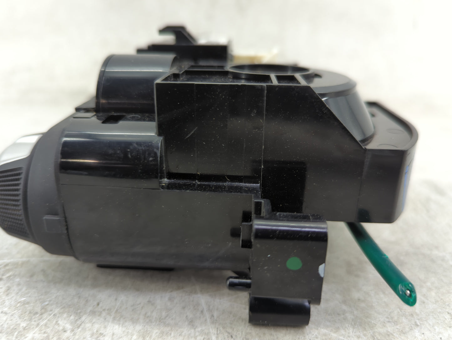 2021 Nissan Versa Climate Control Module Temperature AC/Heater Replacement Fits OEM Used Auto Parts - Oemusedautoparts1.com