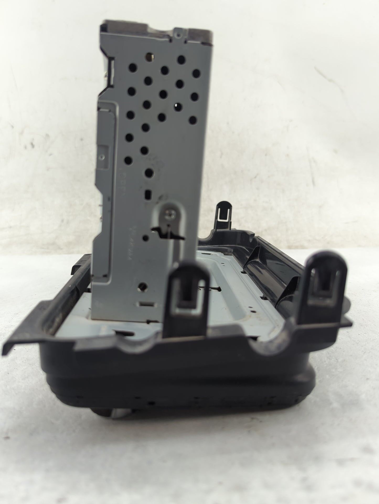 2020-2021 Nissan Versa Radio AM FM Cd Player Receiver Replacement P/N:28021 5RL0A CV-RNA7N0GX, ACJ932AN1701 Fits Fits 2020 2