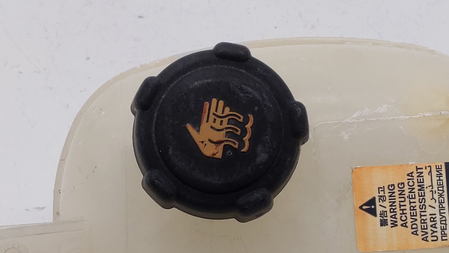 2020-2022 Nissan Versa Radiator Coolant Overflow Expansion Tank Bottle 304059 - Oemusedautoparts1.com