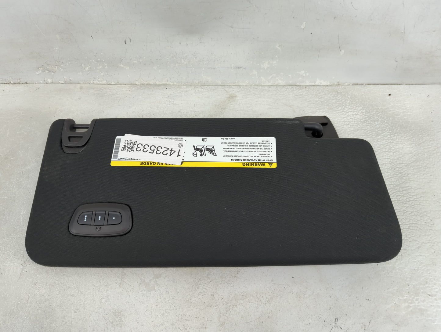 2019-2022 Ram 1500 Sun Visor Shade Replacement Driver Left Mirror Fits Fits 2019 2020 2021 2022 OEM Used Auto Parts - Oemuse