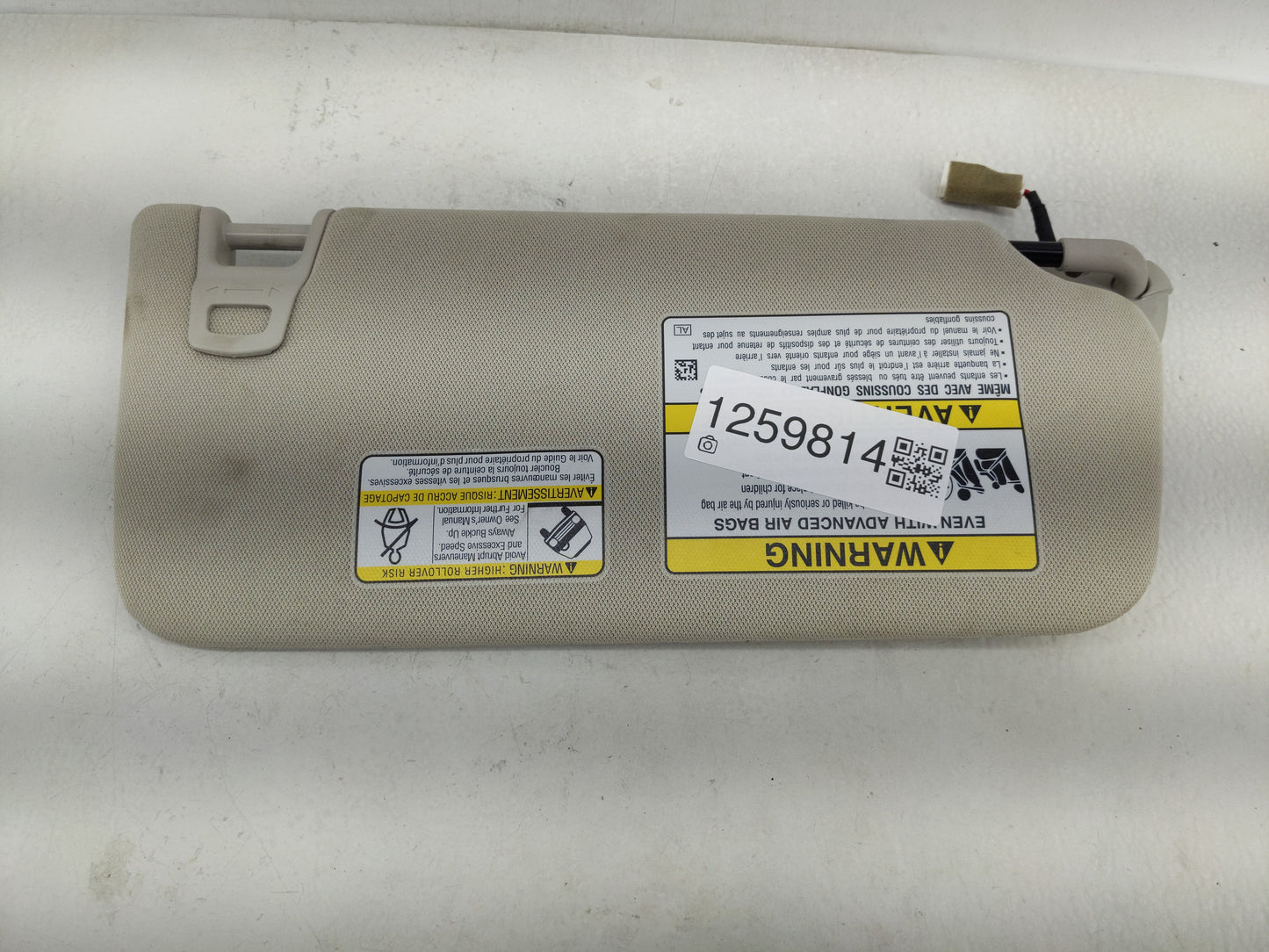 2021 Subaru Ascent Sun Visor Shade Replacement Driver Left Mirror Fits OEM Used Auto Parts - Oemusedautoparts1.com