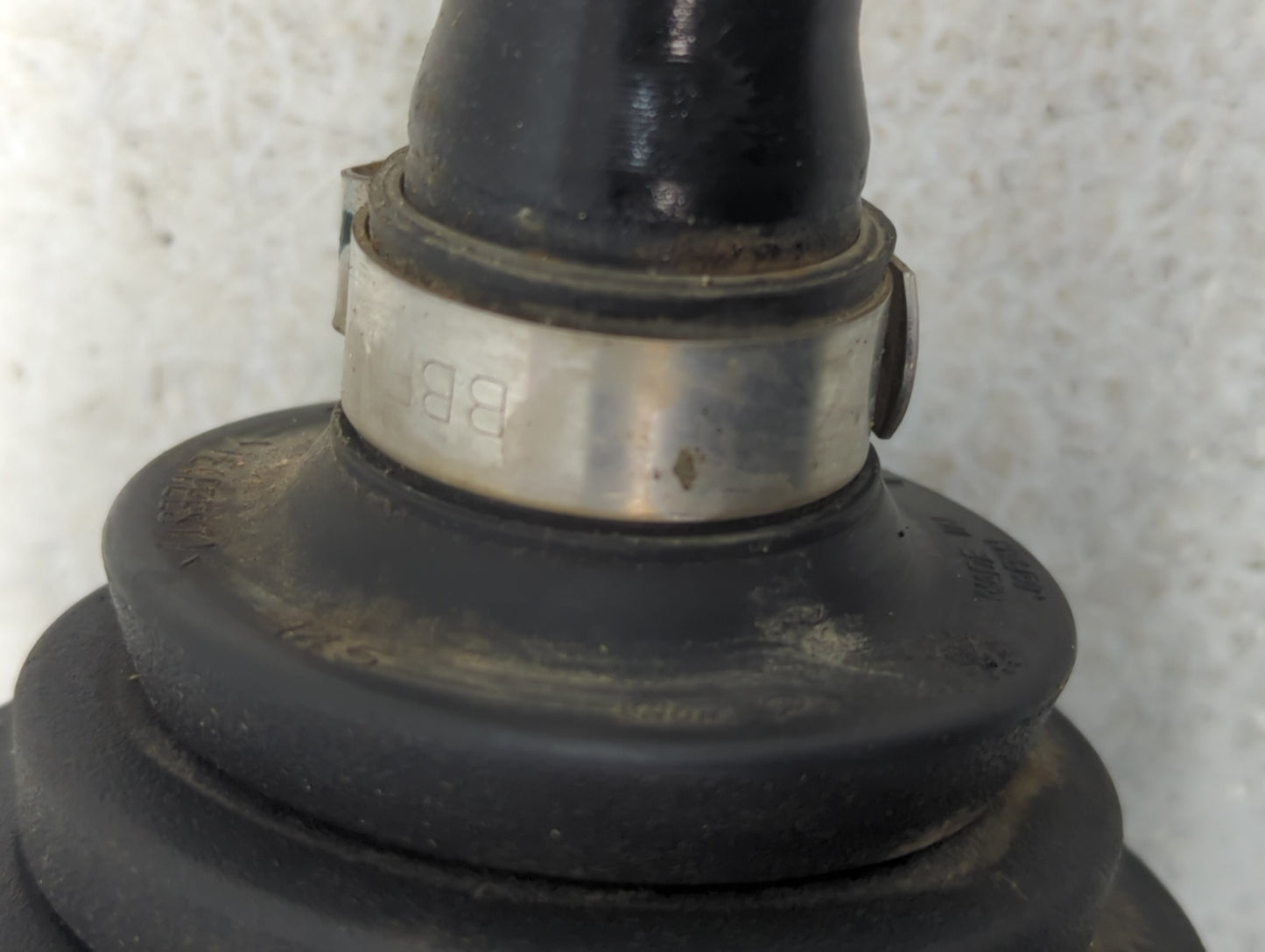 Subaru Xv Axle Shaft Front Driver Cv C/v - Oemusedautoparts1.com