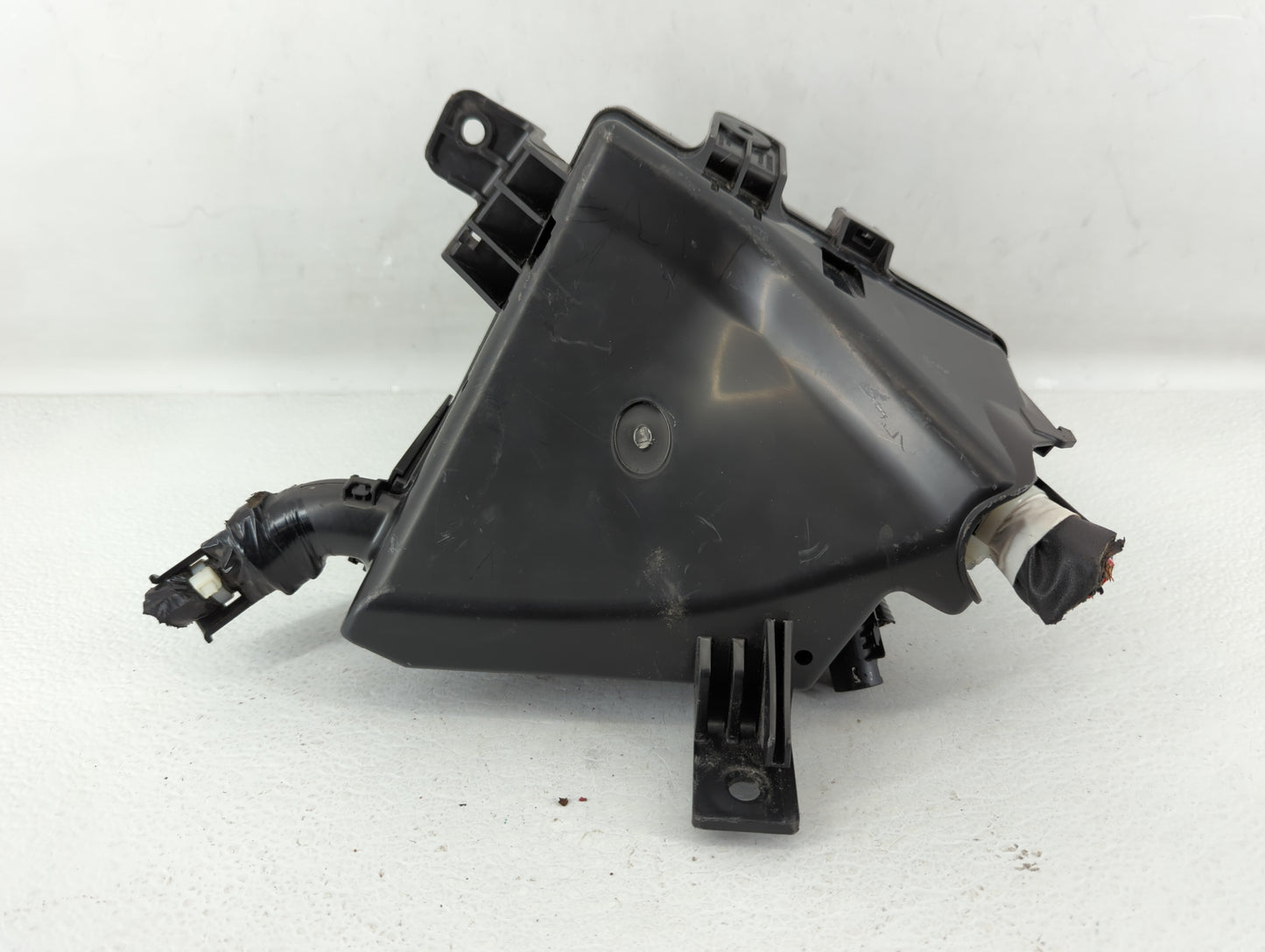 2021 Subaru Xv Fusebox Fuse Box Panel Relay Module P/N:MB504105B Fits OEM Used Auto Parts - Oemusedautoparts1.com