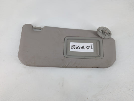 2020-2022 Toyota C-Hr Sun Visor Shade Replacement Passenger Right Mirror Fits Fits 2019 2020 2021 2022 OEM Used Auto Parts