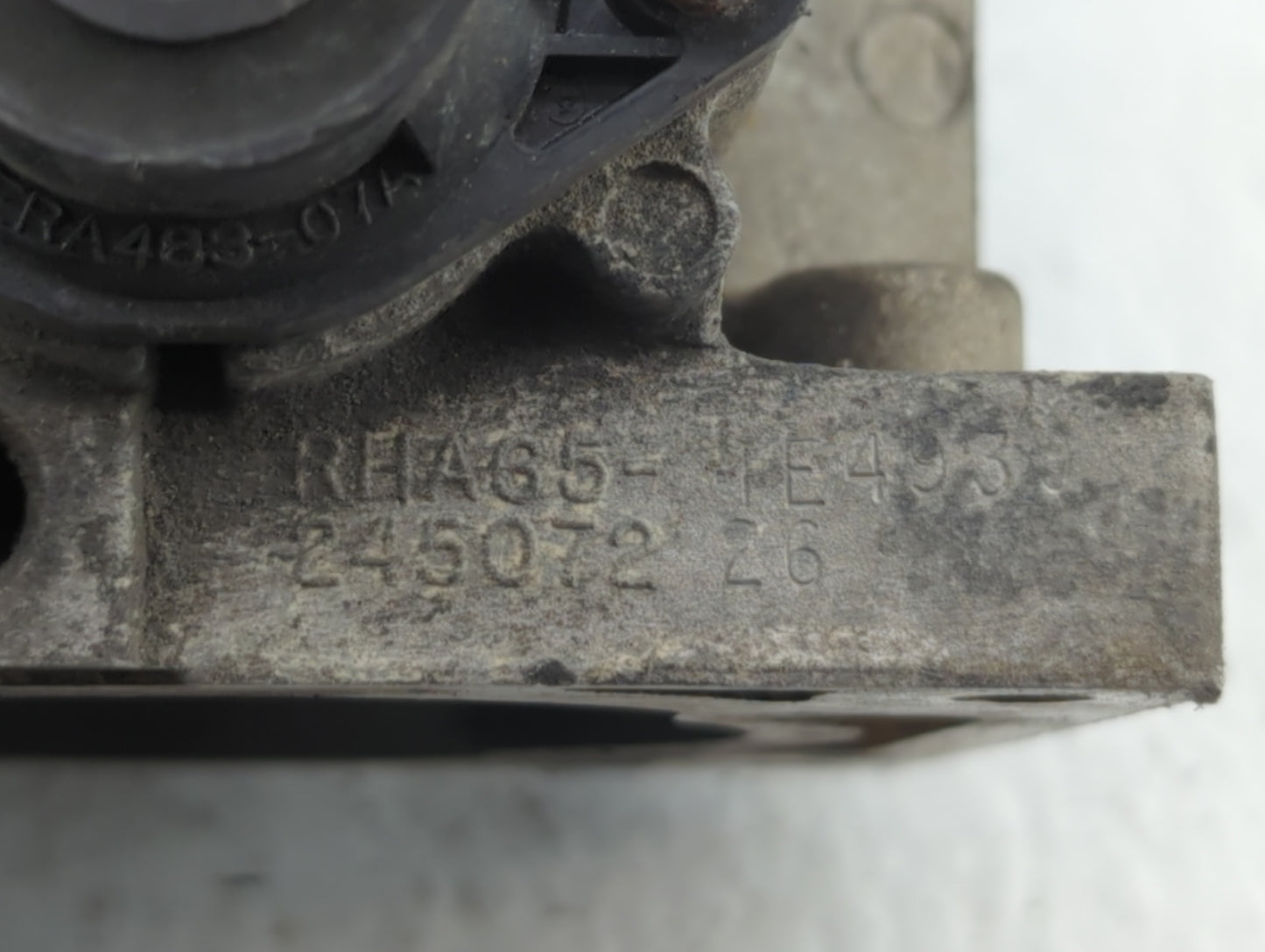 2021 Toyota C-Hr Throttle Body P/N:22030-0T130 22030-37040 Fits Fits 2013 2014 OEM Used Auto Parts - Oemusedautoparts1.com