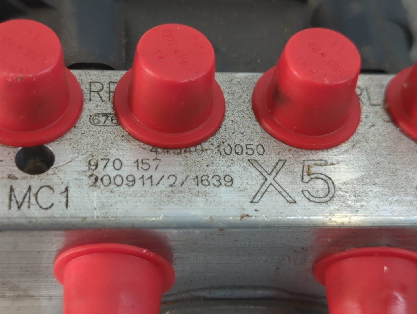 2020-2022 Toyota C-Hr ABS Pump Control Module Replacement P/N:200911/2/1639 870 157 Fits Fits 2020 2021 2022 OEM Used Auto P