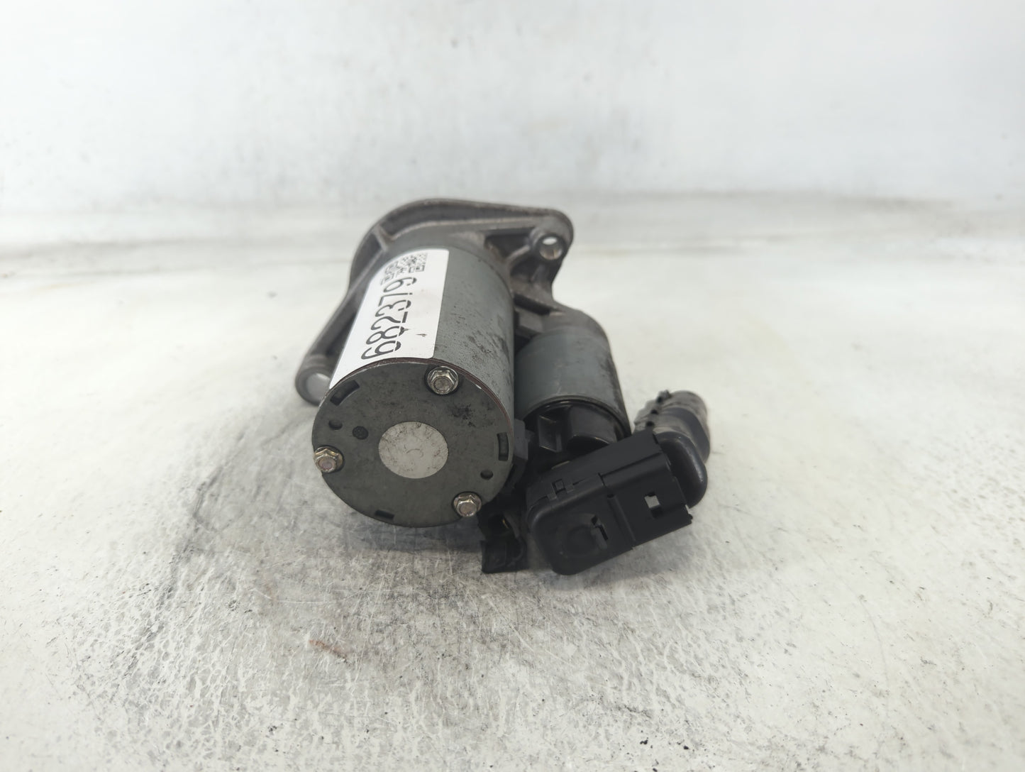 2018-2022 Toyota Camry Car Starter Motor Solenoid OEM P/N:28100-F0060 438000-6060 Fits Fits 2018 2019 2020 2021 2022 OEM Use