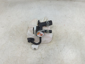 2019-2022 Toyota Corolla Radiator Coolant Overflow Expansion Tank Bottle 1460041