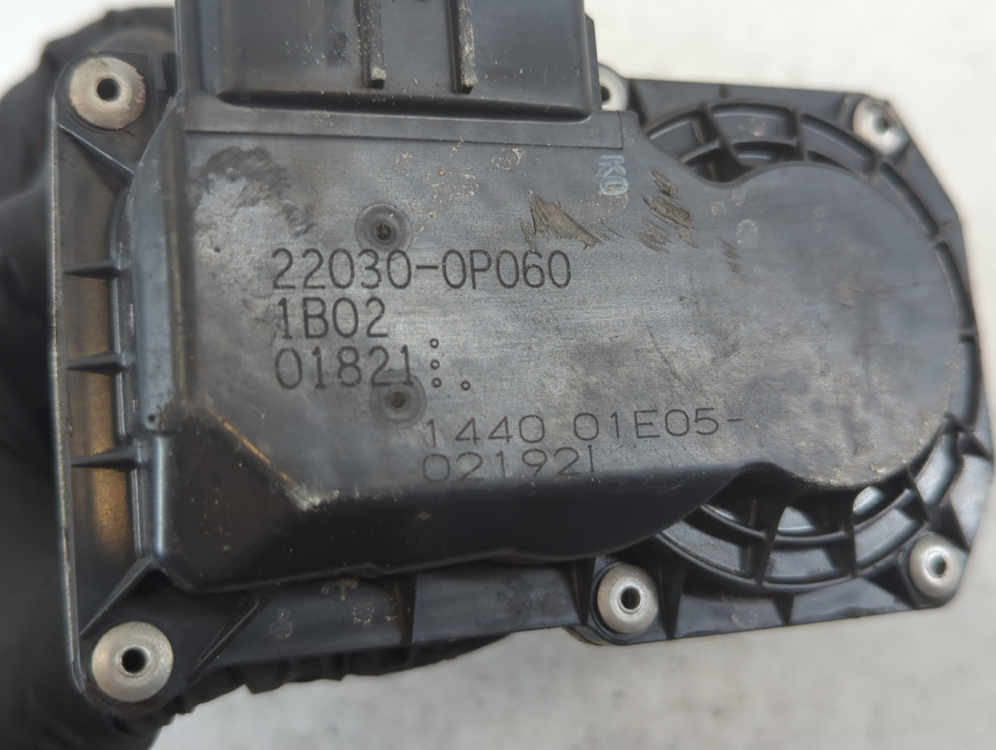 2017-2022 Toyota Highlander Throttle Body P/N:22030-0P060 Fits Fits 2016 2017 2018 2019 2020 2021 2022 OEM Used Auto Parts -