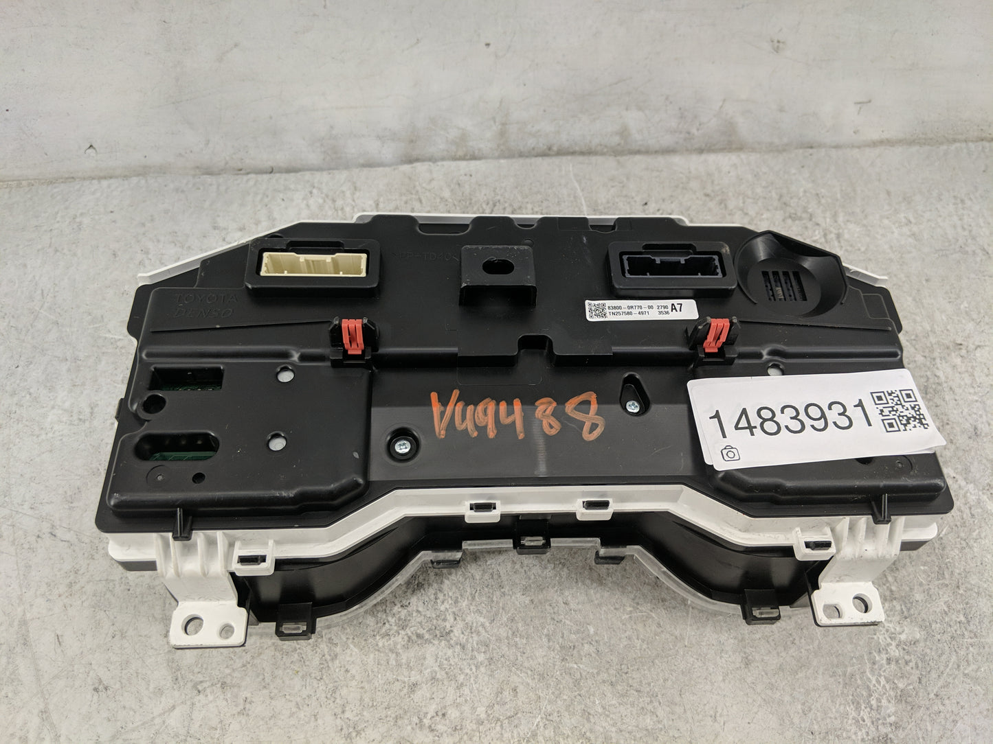 2021 Toyota Rav4 Instrument Cluster Speedometer Gauges P/N:83800-0R770-00 83800-0R770, TN257580-4971 Miles: Fits OEM Used Au