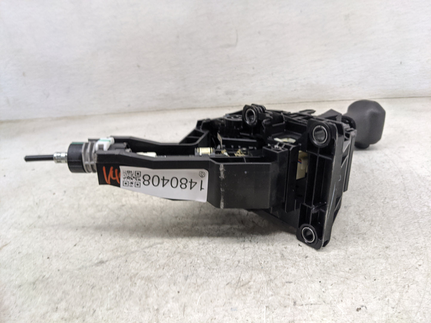 2021 Toyota Sienna Floor Console Assembly Shifter - Oemusedautoparts1.com