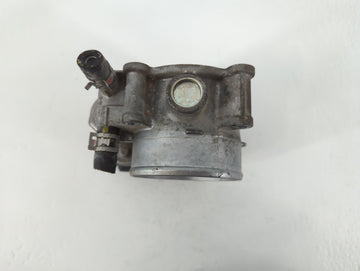 2016-2022 Toyota Tacoma Throttle Body P/N:22030-0P060 Fits Fits 2016 2017 2018 2019 2020 2021 2022 OEM Used Auto Parts