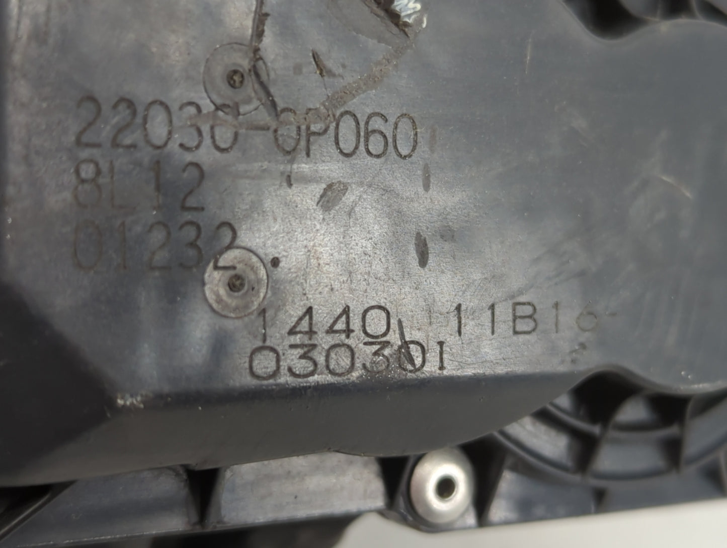 2016-2022 Toyota Tacoma Throttle Body P/N:22030-0P060 Fits Fits 2016 2017 2018 2019 2020 2021 2022 OEM Used Auto Parts - Oem