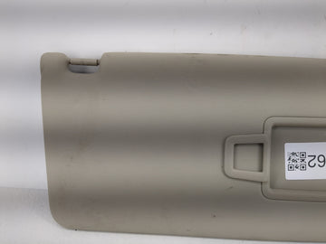 2020-2022 Volkswagen Atlas Sun Visor Shade Replacement Passenger Right Mirror Fits Fits 2020 2021 2022 OEM Used Auto Parts