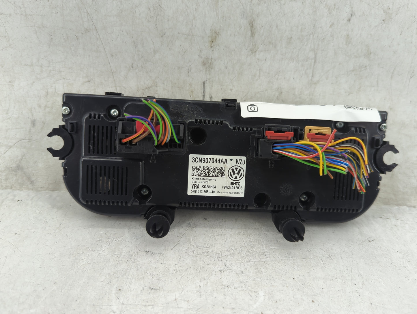 2021 Volkswagen Atlas Climate Control Module Temperature AC/Heater Replacement P/N:3CN907044AA 5HB013565-40 Fits OEM Used Au