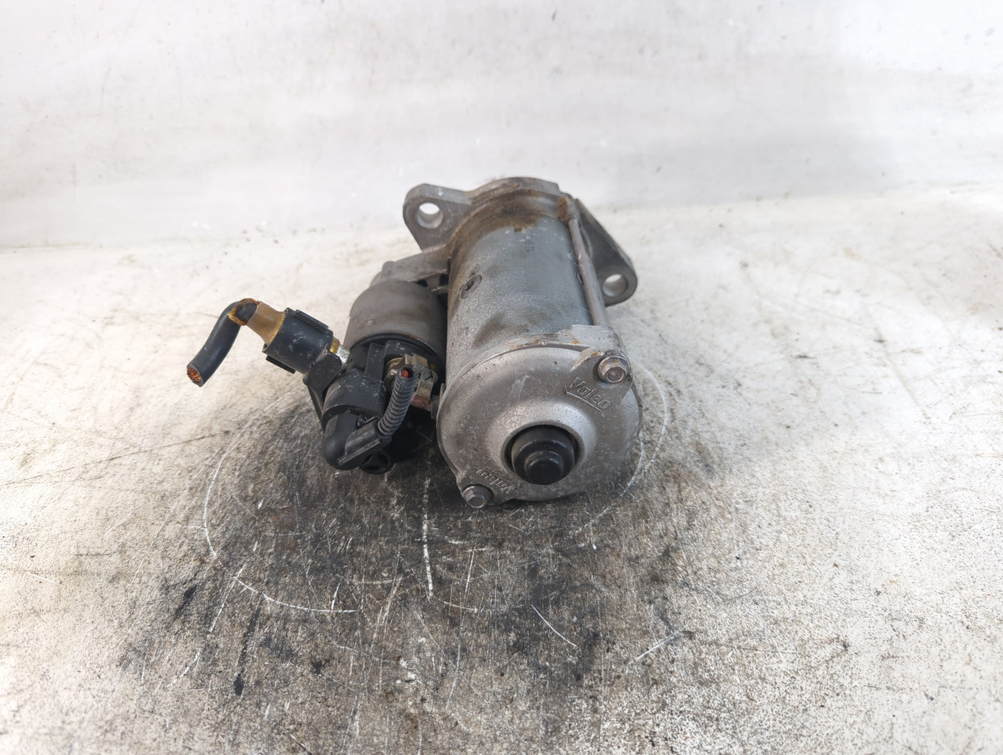 2018-2022 Volkswagen Atlas Car Starter Motor Solenoid OEM P/N:02M 911 021 P Fits Fits 2018 2019 2020 2021 2022 OEM Used Auto