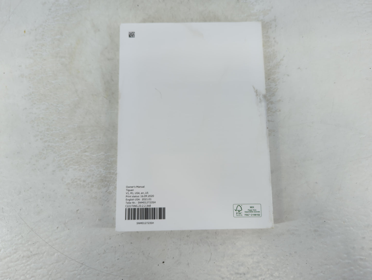 2021 Volkswagen Tiguan Owners Manual Book Guide P/N:5NM012723SH OEM Used Auto Parts - Oemusedautoparts1.com