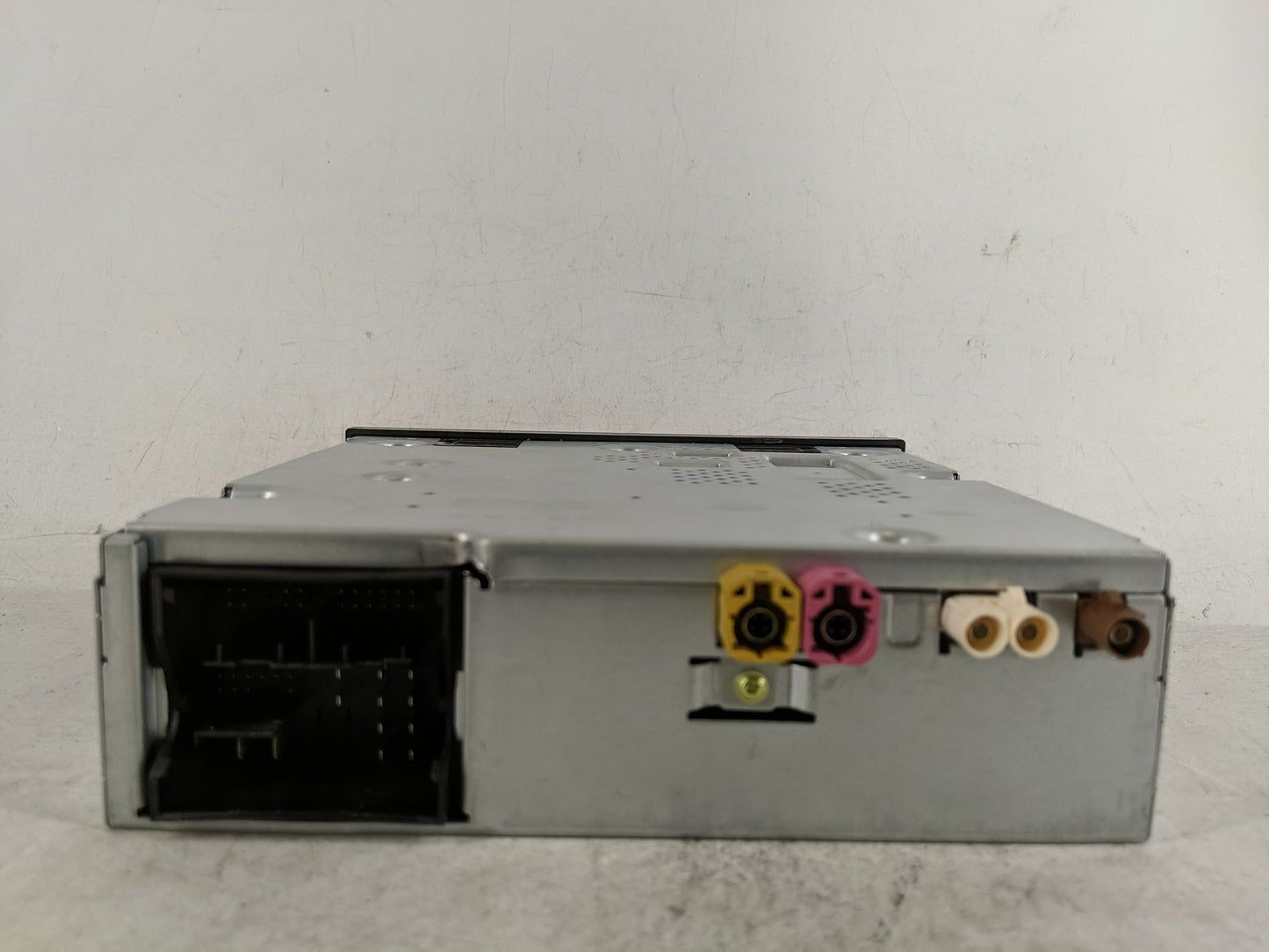 2018-2021 Volkswagen Tiguan Radio AM FM Cd Player Receiver Replacement P/N:3G5 035 842 Fits Fits 2018 2019 2020 2021 OEM Use