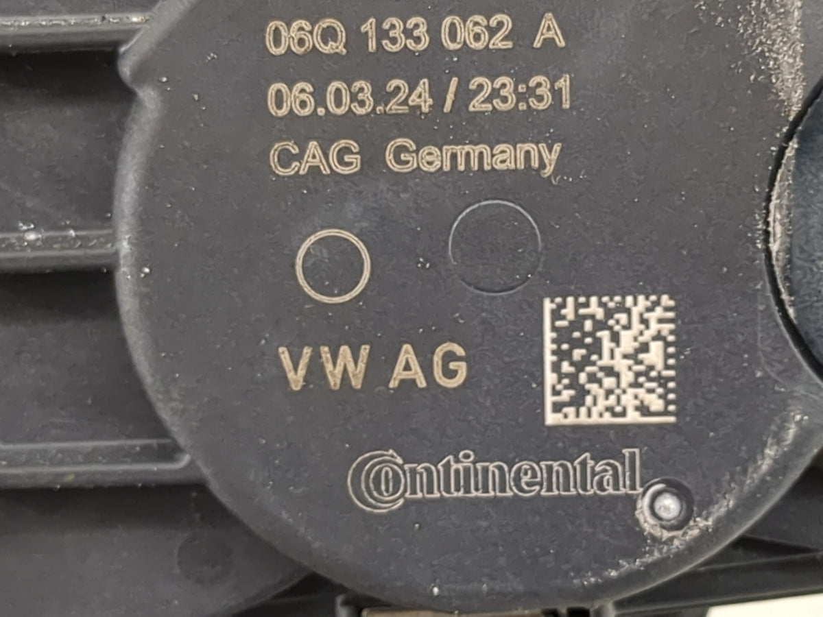 2022 Audi A5 Throttle Body P/N:06Q 133 062 A Fits Fits 2021 OEM Used Auto Parts - Oemusedautoparts1.com