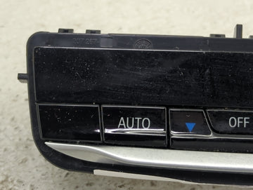 2019-2021 Bmw 330i Climate Control Module Temperature AC/Heater Replacement P/N:5A3BBF4-01 5HB013512-09 Fits Fits 2019 2020 2021 OEM Used Auto Parts