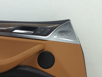 2022 Bmw X3 Front Left Driver Interior Door Panel Trim